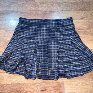 American Eagle Outfitters Blue and Tan Houndstooth Pleated Mini Skirt
